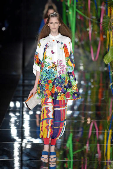 desfiles-kenzo-paris-verao2008rtw-113
