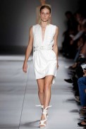 desfiles-loewe-paris-verao2008rtw-104