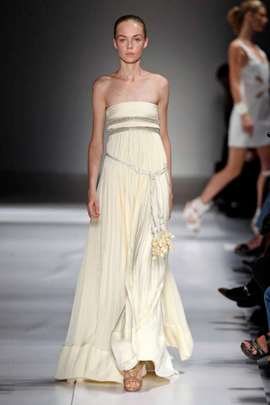 desfiles-loewe-paris-verao2008rtw-108