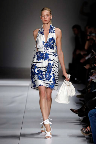 desfiles-loewe-paris-verao2008rtw-117