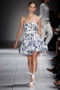 desfiles-loewe-paris-verao2008rtw-118