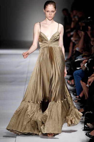 desfiles-loewe-paris-verao2008rtw-123