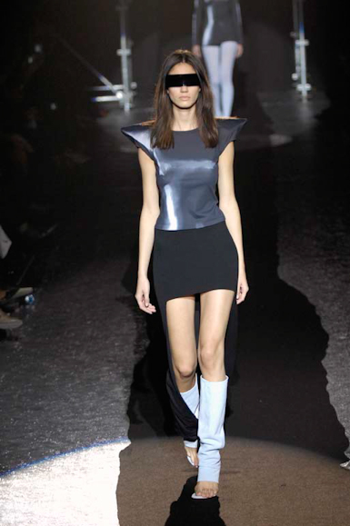 desfiles-mmargiela-paris-verao2008rtw-121