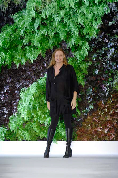 desfiles-smccartney-paris-verao2008rtw-141