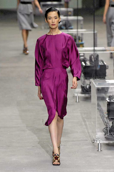 desfiles-ysl-paris-verao2008rtw-113