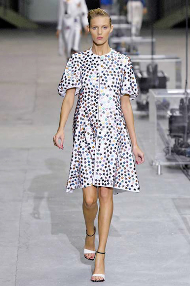 desfiles-ysl-paris-verao2008rtw-126