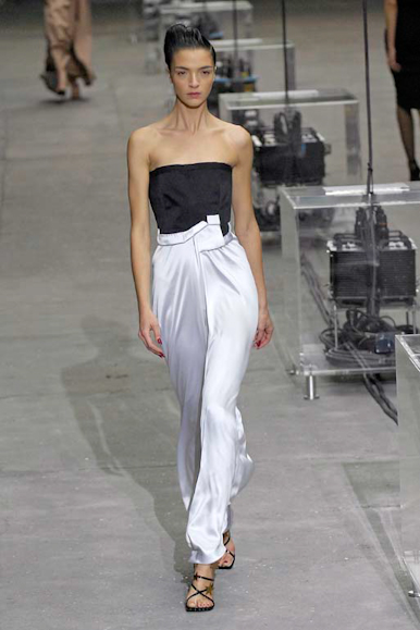 desfiles-ysl-paris-verao2008rtw-135