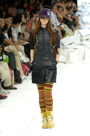 desfiles-cantao-rioinverno2008rtw-104