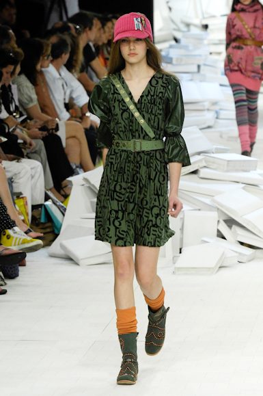 desfiles-cantao-rioinverno2008rtw-110