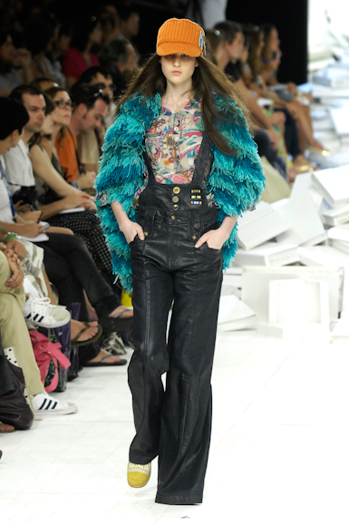 desfiles-cantao-rioinverno2008rtw-116