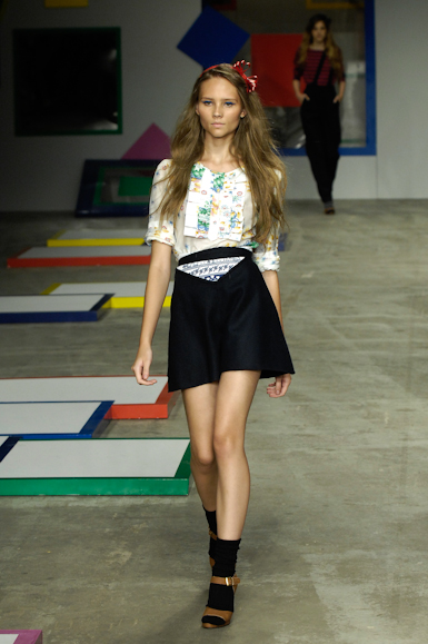 desfiles-teca-rioinverno2008rtw-105