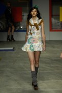 desfiles-teca-rioinverno2008rtw-120