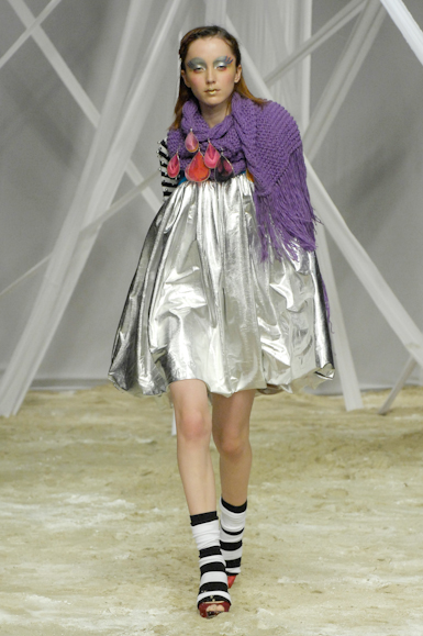 desfiles-ritawainer-rioinverno2008rtw-117