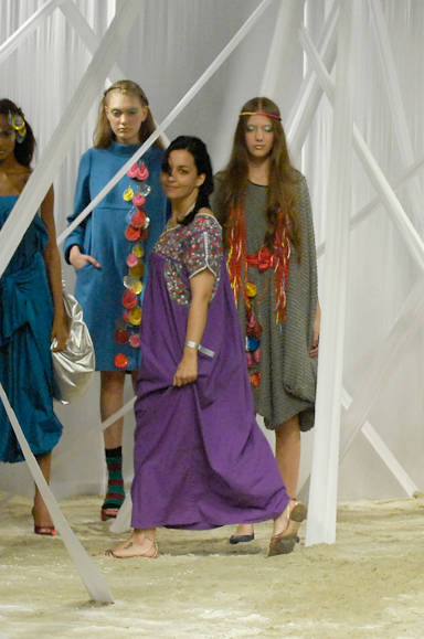 desfiles-ritawainer-rioinverno2008rtw-121