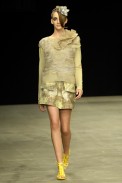 desfiles-melkzda-rioinverno2008rtw-107
