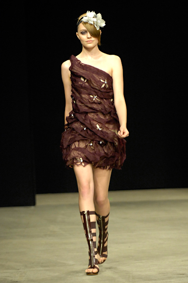 desfiles-melkzda-rioinverno2008rtw-112