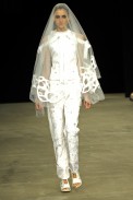 desfiles-melkzda-rioinverno2008rtw-118