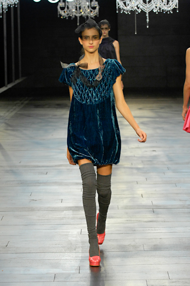 desfiles-mbonitaextra-rioinverno2008rtw-101