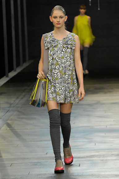 desfiles-mbonitaextra-rioinverno2008rtw-110