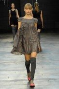 desfiles-mbonitaextra-rioinverno2008rtw-116