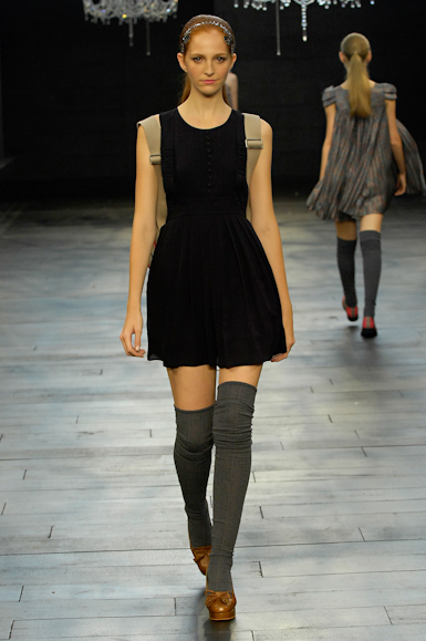 desfiles-mbonitaextra-rioinverno2008rtw-117