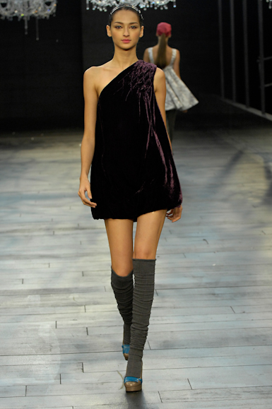 desfiles-mbonitaextra-rioinverno2008rtw-128