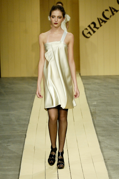 desfiles-gracaottoni-rioinverno2008rtw-113