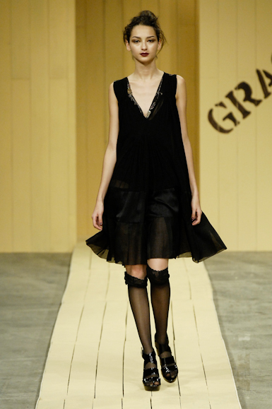 desfiles-gracaottoni-rioinverno2008rtw-131