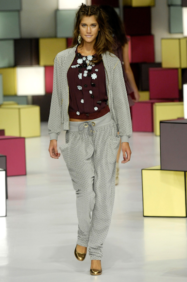 desfiles-julianajabour-rioinverno2008rtw-102