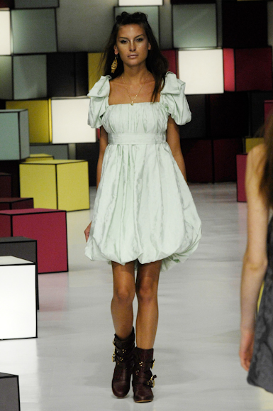 desfiles-julianajabour-rioinverno2008rtw-131