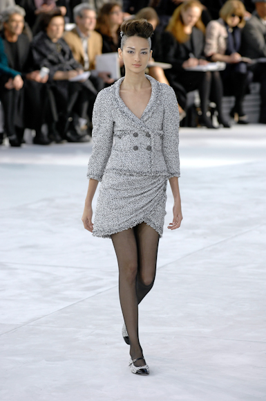 desfiles-chanel-parisverao2008hc-107