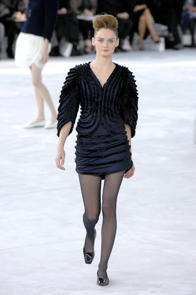 desfiles-chanel-parisverao2008hc-115