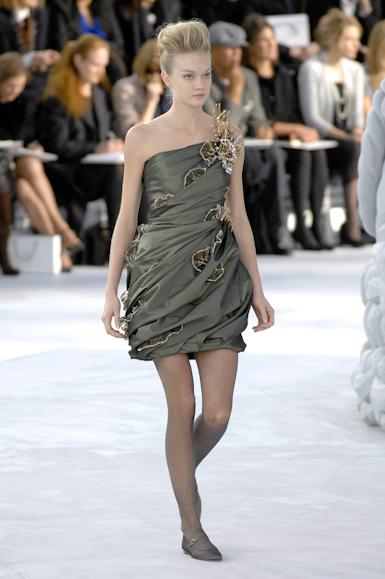desfiles-chanel-parisverao2008hc-129