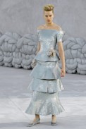 desfiles-chanel-parisverao2008hc-157