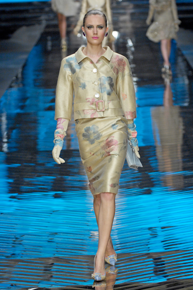 desfiles-valentino-parisverao2008hc-123