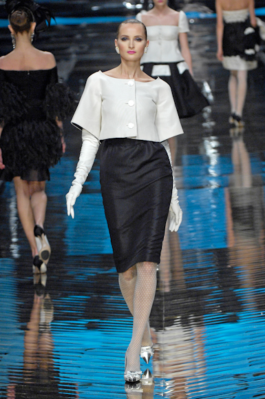 desfiles-valentino-parisverao2008hc-139