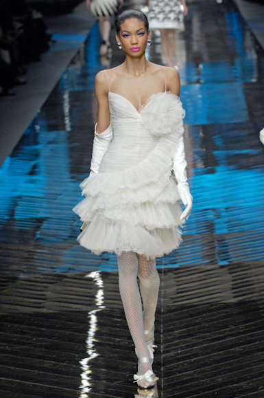 desfiles-valentino-parisverao2008hc-145
