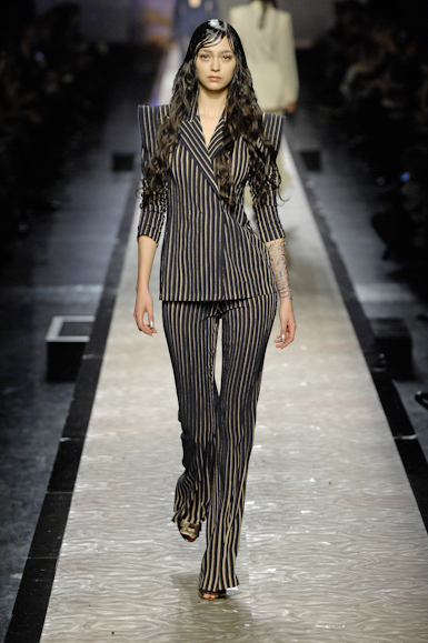 desfiles-jpgaultier-parisverao2008hc-107