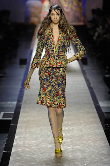 desfiles-jpgaultier-parisverao2008hc-119