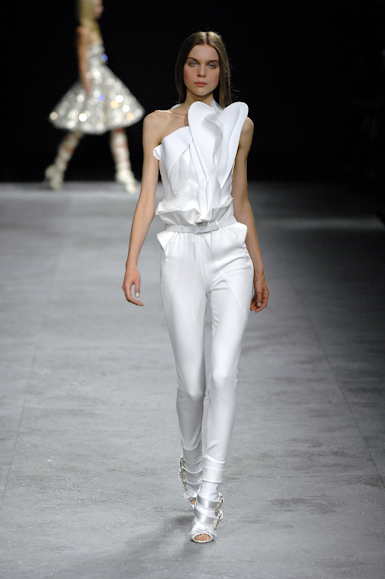 desfiles-givenchy-parisverao2008hc-117
