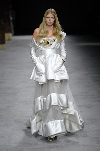 desfiles-givenchy-parisverao2008hc-128