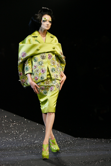 desfiles-dior-parisverao2008hc-102