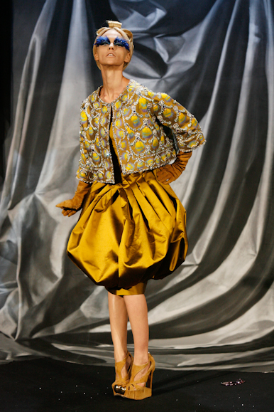 desfiles-dior-parisverao2008hc-112