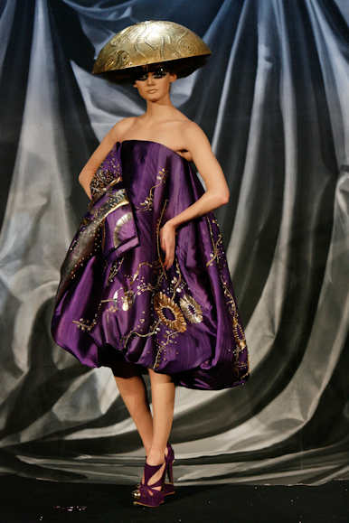 desfiles-dior-parisverao2008hc-129