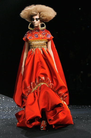 desfiles-dior-parisverao2008hc-137