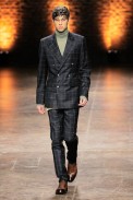 desfiles-amcqueen-milaoinverno2008men-108
