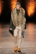 desfiles-amcqueen-milaoinverno2008men-126