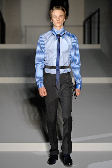 desfiles-prada-milaoinverno2008men-104