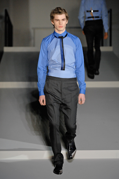 desfiles-prada-milaoinverno2008men-105