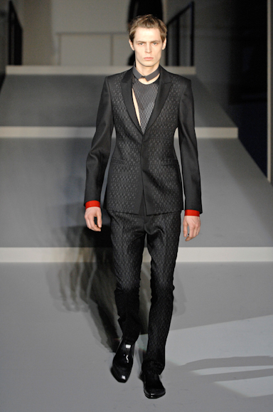 desfiles-prada-milaoinverno2008men-128